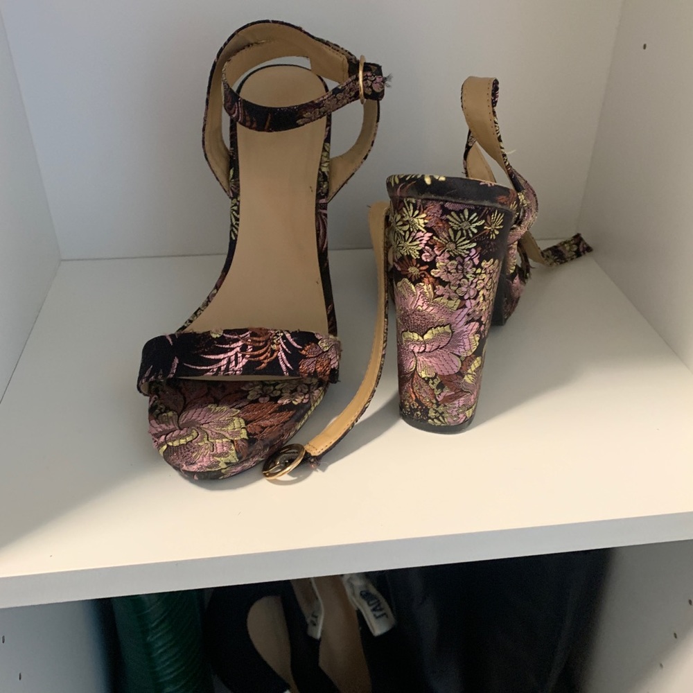 Embroidered satin heels